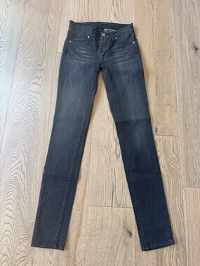 Genetic Denim Onyx Skinny Jeans Women’s Size 24 Black Stretch Premium Denim